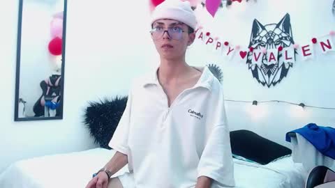 Maiky Cooper online show from February 9, 2025, 8:11 am