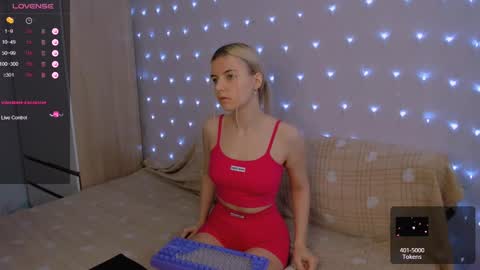 Your kitty online show from March 4, 2025, 3:11 am