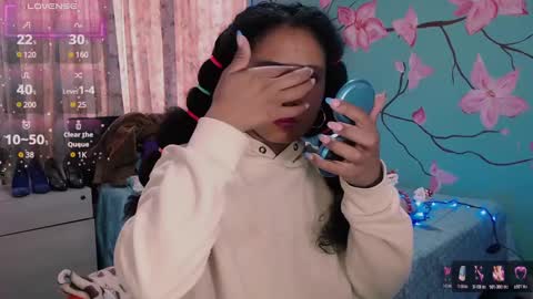 Maite online show from December 9, 2024, 6:25 pm