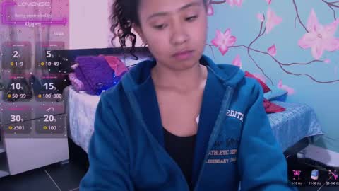 Maite online show from December 23, 2024, 3:44 pm