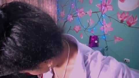 Maite online show from February 15, 2025, 12:11 pm