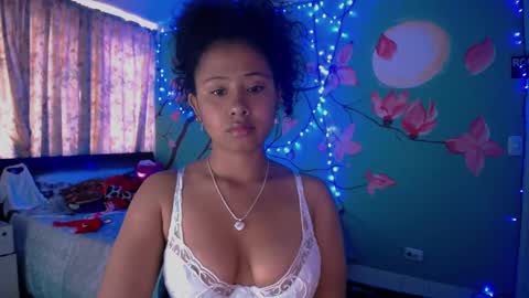 Maite online show from February 22, 2025, 1:02 pm