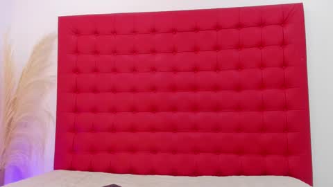 maite_smith69 online show from March 7, 2025, 12:23 pm