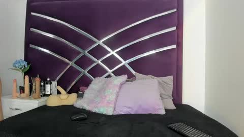 maite online show from September 22, 2025, 9:39 pm