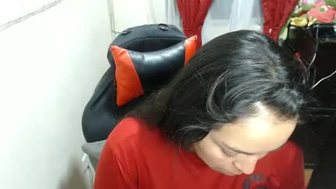 Snapshot of maitte_22 chatting on January 20, 2025, 1:28 am Hello friends Im on another account online show from January 20, 2025, 1:28 am