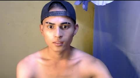 Snapshot of majestic_anne chatting on June 17, 2026, 1:45 pm Annalyn online show from June 17, 2026, 1:45 pm