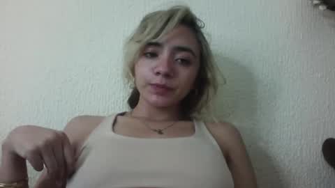 majo_gomezz online show from November 6, 2025, 1:28 am