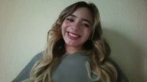 Snapshot of majo_gomezz chatting on March 8, 2026, 9:29 pm majo_gomezz online show from March 8, 2026, 9:29 pm