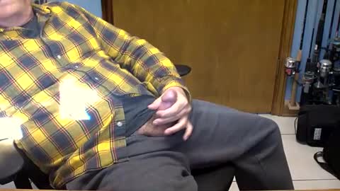 Snapshot of majormike34 chatting on January 7, 2025, 4:05 pm majormike34 online show from January 7, 2025, 4:05 pm