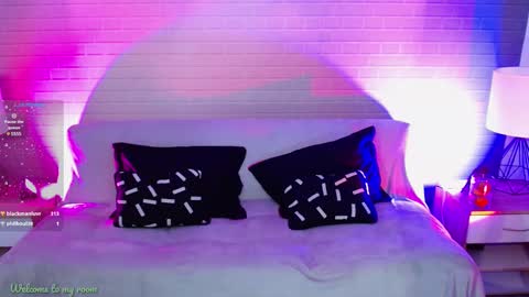 Makarena  online show from February 27, 2025, 6:18 am