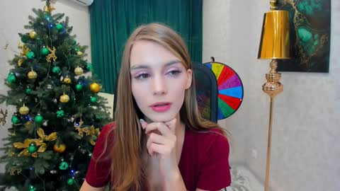 Snapshot of make_love_1 chatting on December 27, 2024, 3:31 am Chloe online show from December 27, 2024, 3:31 am