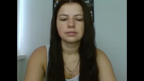 make_mesmile online show from November 23, 2025, 7:52 am