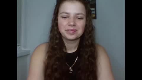 make_mesmile online show from March 5, 2026, 7:10 pm