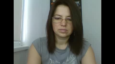 Snapshot of make_mesmile chatting on April 23, 2026, 6:14 am make_mesmile online show from April 23, 2026, 6:14 am
