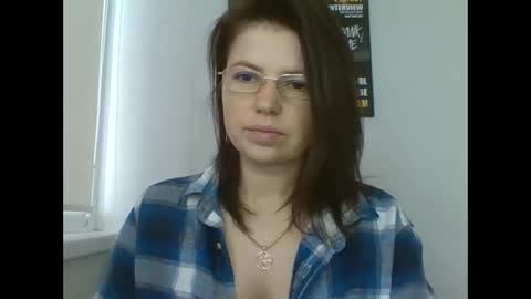 Snapshot of make_mesmile chatting on April 24, 2026, 6:05 am make_mesmile online show from April 24, 2026, 6:05 am