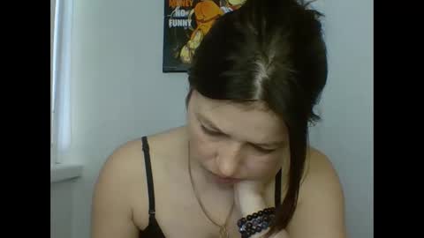 Snapshot of make_mesmile chatting on May 16, 2026, 6:21 am make_mesmile online show from May 16, 2026, 6:21 am