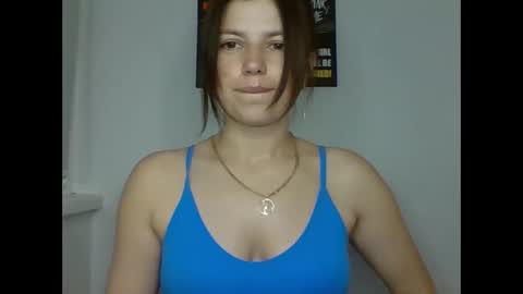 Snapshot of make_mesmile chatting on May 27, 2026, 6:27 pm make_mesmile online show from May 27, 2026, 6:27 pm