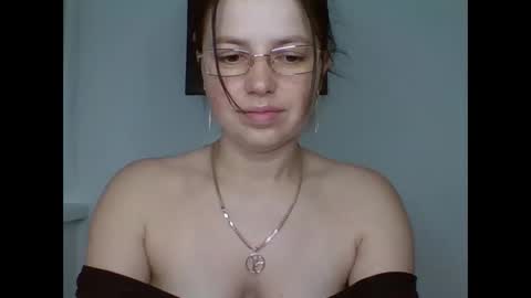 Snapshot of make_mesmile chatting on May 28, 2026, 6:38 pm make_mesmile online show from May 28, 2026, 6:38 pm