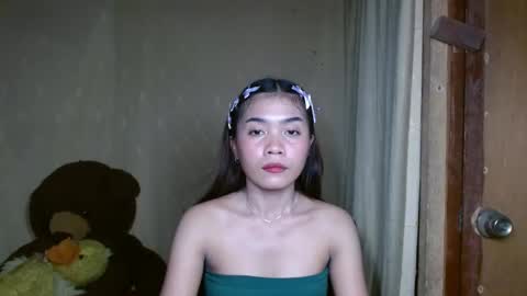 makeme_wettt online show from February 20, 2025, 3:34 am