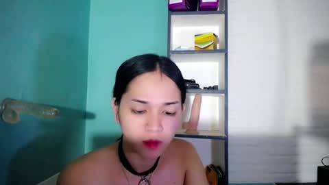 Snapshot of makememoan4uxoxo chatting on August 7, 2026, 11:56 am makememoan4uxoxo online show from August 7, 2026, 11:56 am