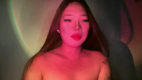 Snapshot of makemesquirt_xxx chatting on June 25, 2026, 1:27 am KEANA online show from June 25, 2026, 1:27 am