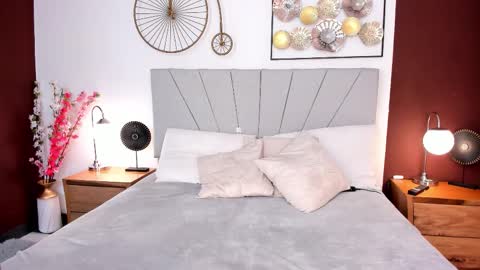 makena online show from December 19, 2025, 4:08 am