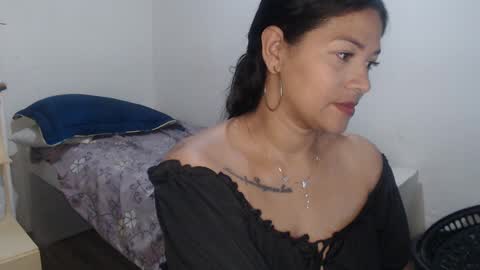 MAKENNAA online show from January 19, 2025, 9:11 am