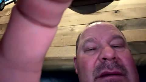 Snapshot of makeyousquirt1969 chatting on February 24, 2026, 6:22 am makeyousquirt1969 online show from February 24, 2026, 6:22 am