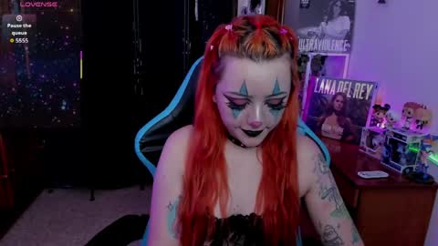  petite clown online show from April 13, 2026, 8:03 pm