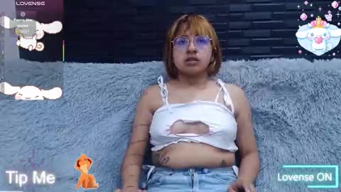 makizenin_ online show from September 15, 2025, 3:12 pm