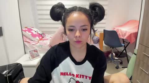 Snapshot of mal_norma chatting on May 28, 2026, 10:51 pm Mal Norma online show from May 28, 2026, 10:51 pm