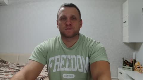 Snapshot of malchyshka chatting on December 2, 2024, 3:25 pm malchyshka online show from December 2, 2024, 3:25 pm