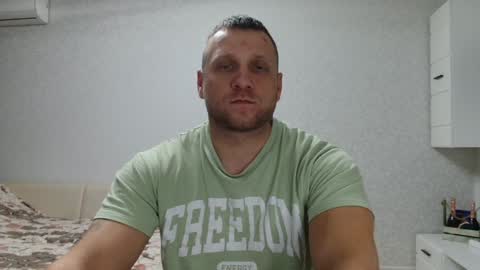 Snapshot of malchyshka chatting on December 17, 2024, 2:33 pm malchyshka online show from December 17, 2024, 2:33 pm