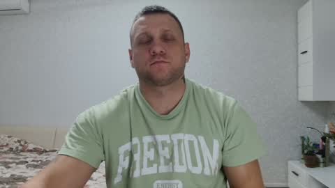 Snapshot of malchyshka chatting on January 7, 2025, 10:01 am malchyshka online show from January 7, 2025, 10:01 am