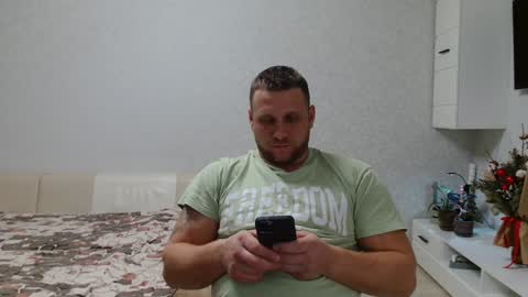 Snapshot of malchyshka chatting on January 27, 2025, 6:09 pm malchyshka online show from January 27, 2025, 6:09 pm