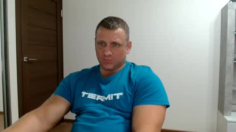 Snapshot of malchyshka chatting on October 31, 2025, 4:52 pm malchyshka online show from October 31, 2025, 4:52 pm