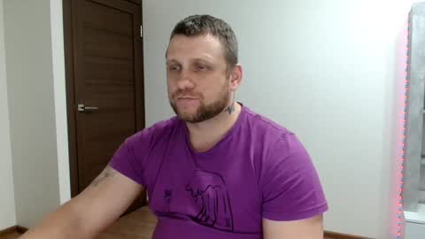 malchyshka online show from March 18, 2026, 9:40 pm