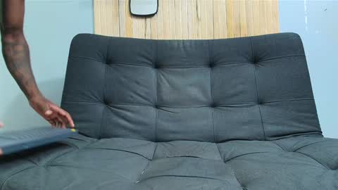 Snapshot of malcompierce chatting on January 28, 2025, 4:18 am Malcom online show from January 28, 2025, 4:18 am