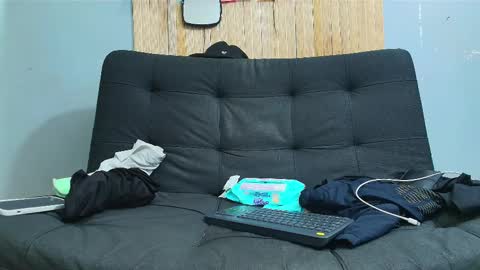 Snapshot of malcompierce chatting on February 17, 2025, 11:09 pm Malcom online show from February 17, 2025, 11:09 pm