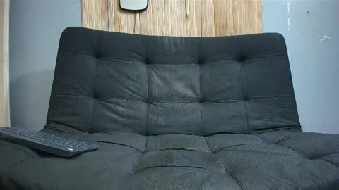 Snapshot of malcompierce chatting on March 10, 2025, 11:27 pm Malcom online show from March 10, 2025, 11:27 pm