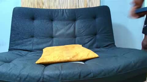 Snapshot of malcompierce chatting on September 9, 2025, 2:11 am Malcom online show from September 9, 2025, 2:11 am