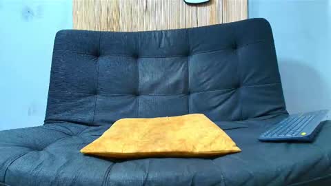 Snapshot of malcompierce chatting on September 19, 2025, 3:41 am Malcom online show from September 19, 2025, 3:41 am