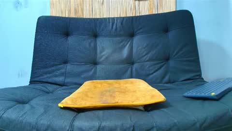 Snapshot of malcompierce chatting on November 19, 2025, 11:54 am Malcom online show from November 19, 2025, 11:54 am