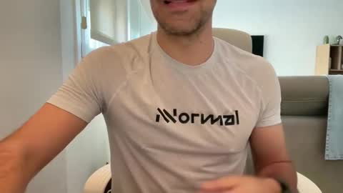 Snapshot of malditodrama chatting on February 26, 2026, 8:35 am malditodrama online show from February 26, 2026, 8:35 am