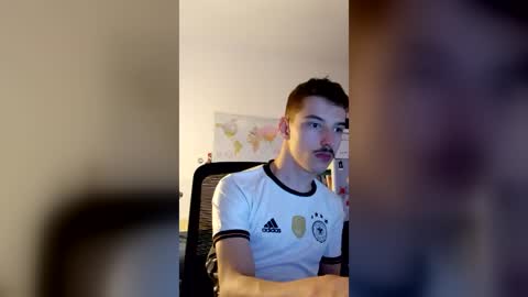 male20y online show from June 14, 2026, 10:45 pm