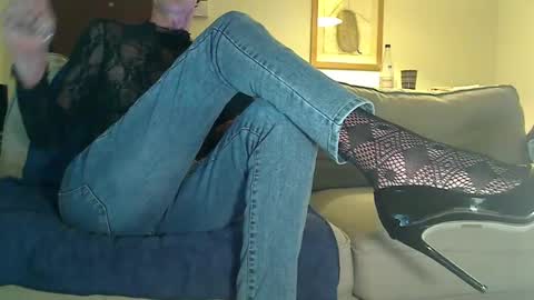 Snapshot of male_in_stockings chatting on January 5, 2025, 5:41 pm Sissy in stockings online show from January 5, 2025, 5:41 pm