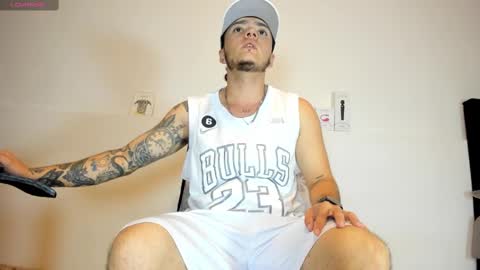 ADAM         online show from February 19, 2025, 7:27 pm