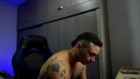 ADAM         online show from December 4, 2025, 9:34 pm