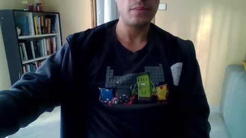 Boybi online show from November 11, 2025, 8:03 am