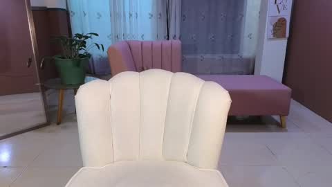 malen_fitnessmilf online show from September 28, 2025, 11:15 am